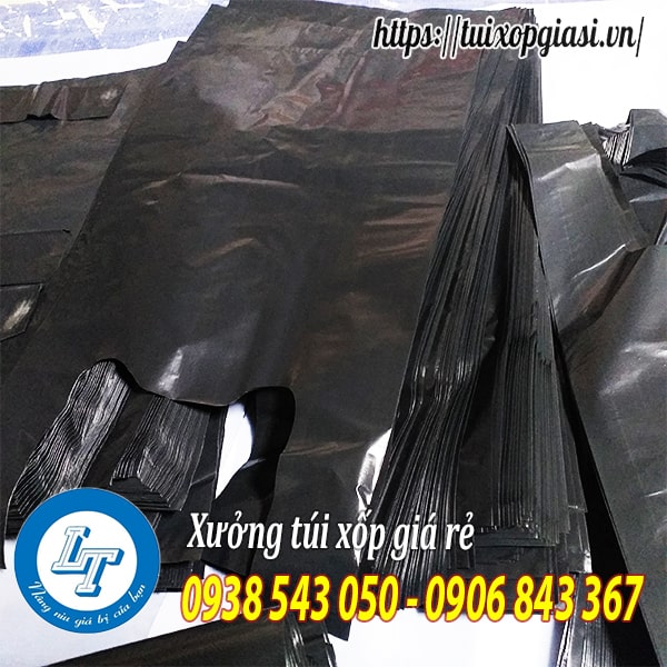 Túi xốp đen 2 quai