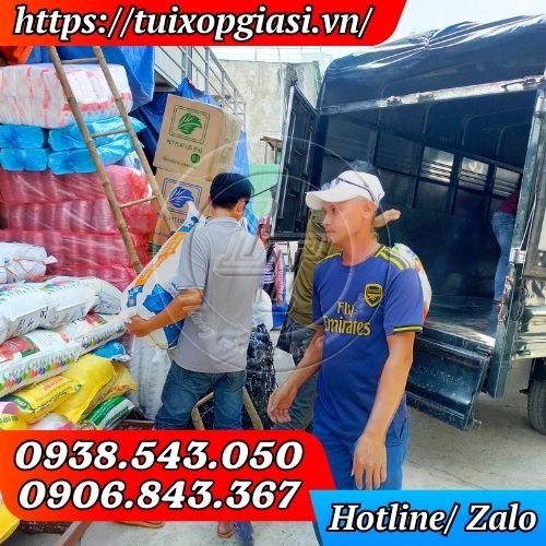 Lên hàng túi xốp trắng gai zin in cho khách HCM