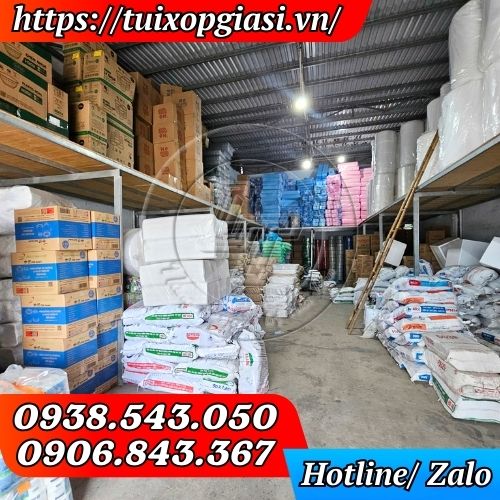 1 góc kho túi xốp trắng gai zin in