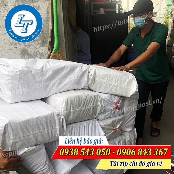 Túi zip chỉ đỏ giá rẻ