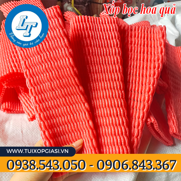 Xốp bọc hoa quả màu đỏ