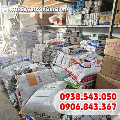 Kho túi nilon 2 quai của công ty Lê Thanh