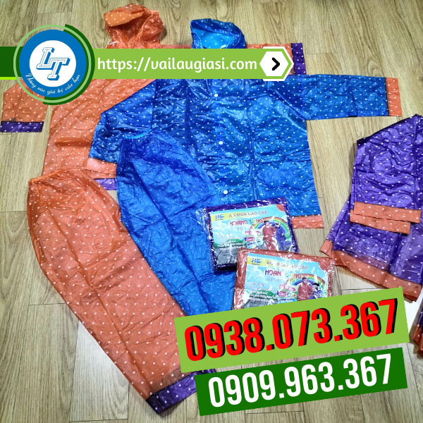 Mẫu mã áo mưa bộ chấm bi Mẫu mã áo mưa bộ chấm bi