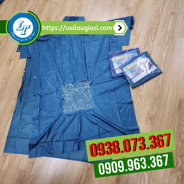 Áo mưa cánh dơi có kiếng Áo mưa cánh dơi có kiếng