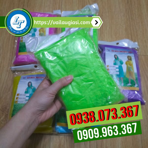 Áo mưa chất liệu nilon chống thấm tốt, đủ màu Áo mưa chất liệu nilon chống thấm tốt, đủ màu