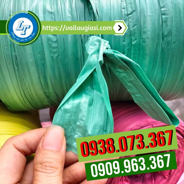 Bề mặt dây nilon đục, nhám nhẹ, dày dặn Bề mặt dây nilon đục, nhám nhẹ, dày dặn