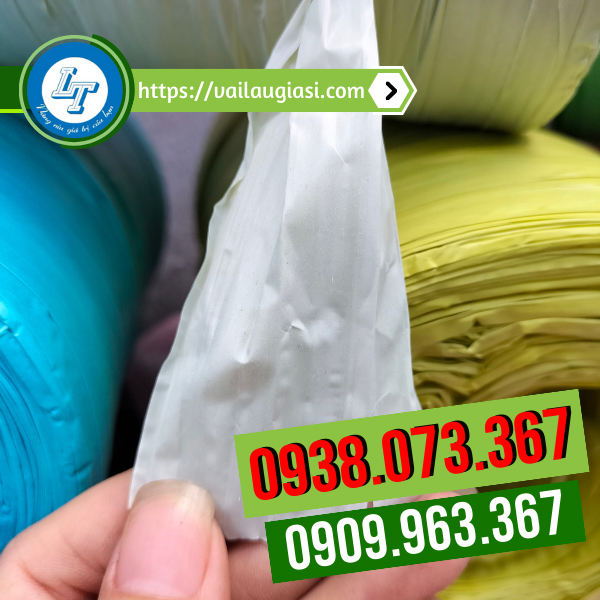 Dây nilon ống có bề rộng đến 4 – 5cm Dây nilon ống có bề rộng đến 4 – 5cm