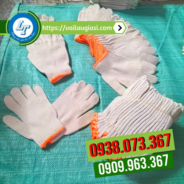 Bao tay len trắng ngà trọng lượng 70g Bao tay len trắng ngà trọng lượng 70g