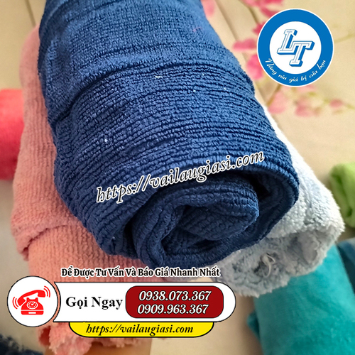 Bề mặt khăn lau mềm mịn, không bụi vải Bề mặt khăn lau mềm mịn, không bụi vải