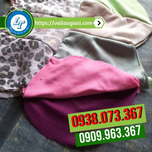 Các lớp giẻ lau may chắc chắn, dày dặn Các lớp giẻ lau may chắc chắn, dày dặn