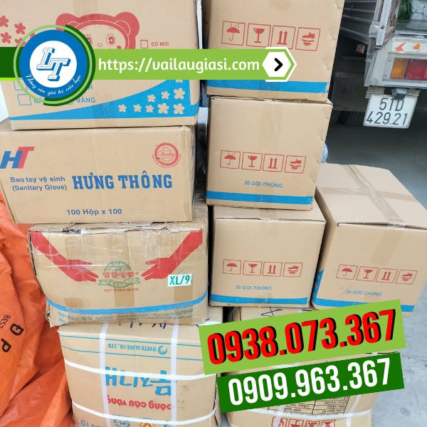 Các thùng găng tay cao su tại Lê Thanh Các thùng găng tay cao su tại Lê Thanh