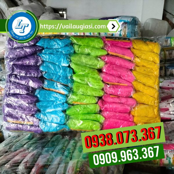 Đóng kiện cây 50 chiếc áo mưa màu trơn Đóng kiện cây 50 chiếc áo mưa màu trơn