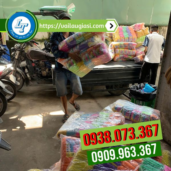 giao hàng cho khách nhanh chóng