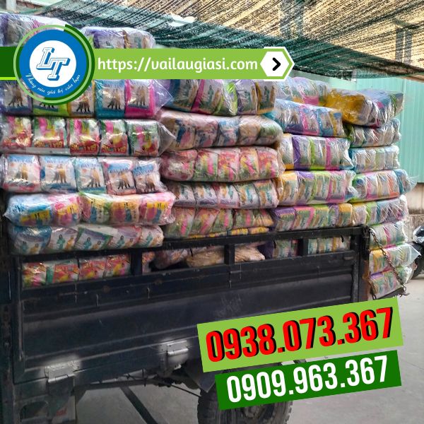 Chuyên sỉ áo mưa phương tiện sọc caro giá rẻ Chuyên sỉ áo mưa phương tiện sọc caro giá rẻ