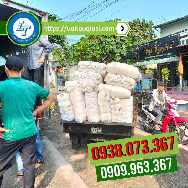 Giao sỉ găng tay len poly cho khách Giao sỉ găng tay len poly cho khách