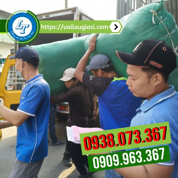 Cung ứng nguồn hàng khẩu trang vải trơn Cung ứng nguồn hàng khẩu trang vải trơn