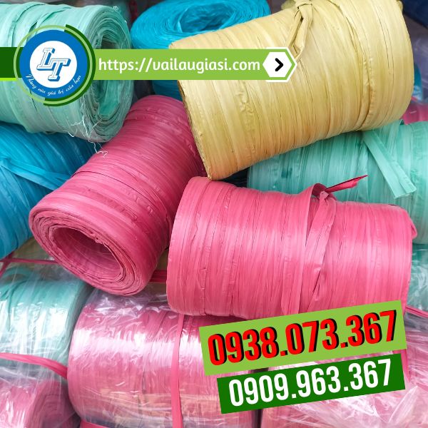 Dây nilon ống màu cuộn 700g Dây nilon ống màu cuộn 700g