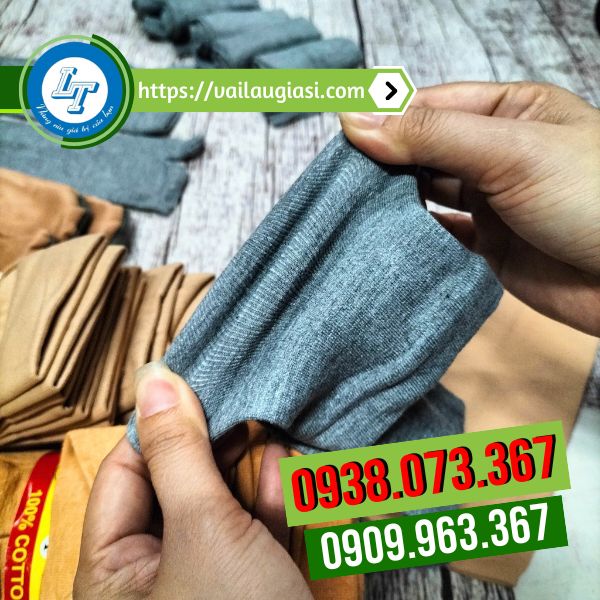 Vớ xỏ ngón có độ co giãn tốt Vớ xỏ ngón có độ co giãn tốt