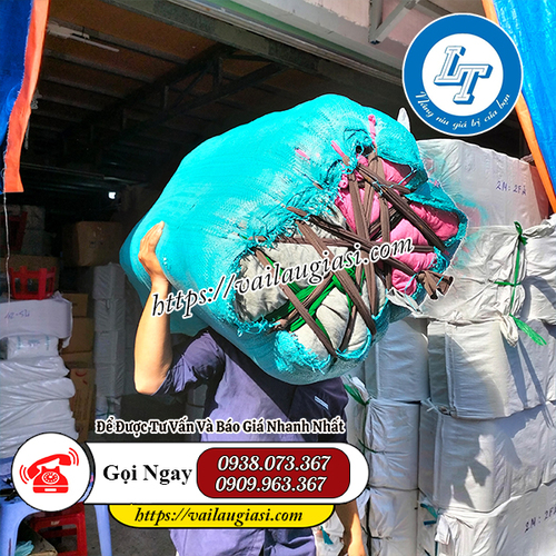 Đội ngũ giao hàng thân thiện, nhiệt tình tại Lê Thanh Đội ngũ giao hàng thân thiện, nhiệt tình tại Lê Thanh