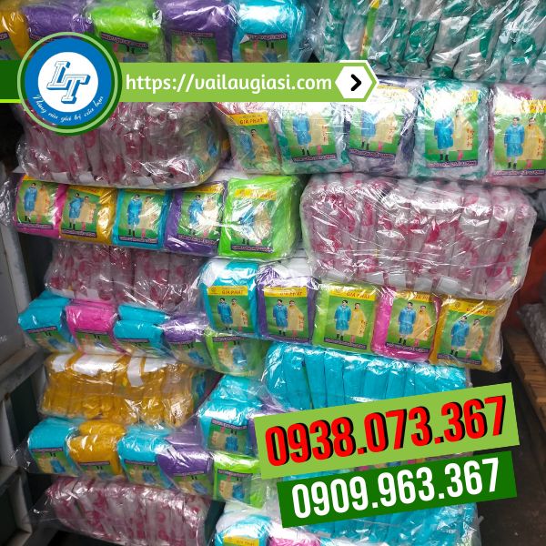 Đơn áo mưa du lịch giao cho khách Đơn áo mưa du lịch giao cho khách