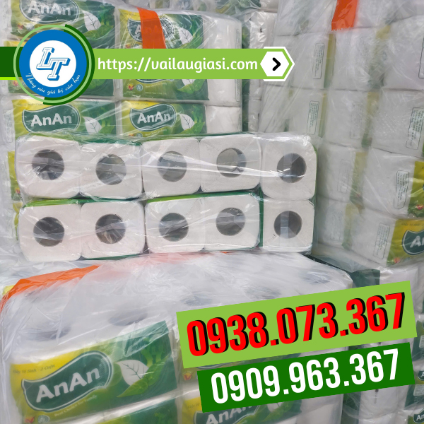 Đóng gói cây 10 cuộn giấy vệ sinh An An Đóng gói cây 10 cuộn giấy vệ sinh An An