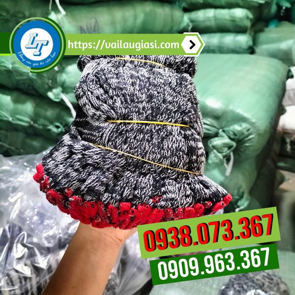 Đóng gói bó 10 đôi găng tay len muối tiêu Đóng gói bó 10 đôi găng tay len muối tiêu