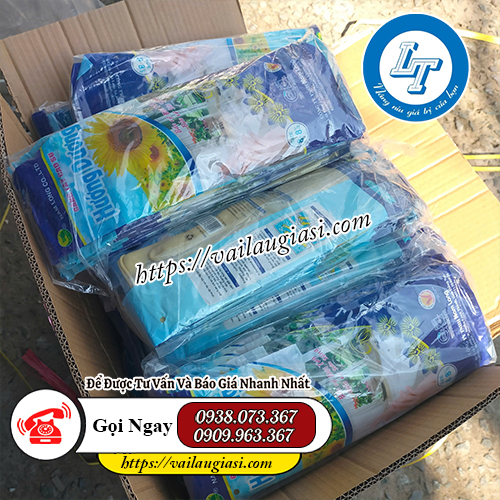 đóng thùng găng tay cao su giao cho khách đóng thùng găng tay cao su giao cho khách