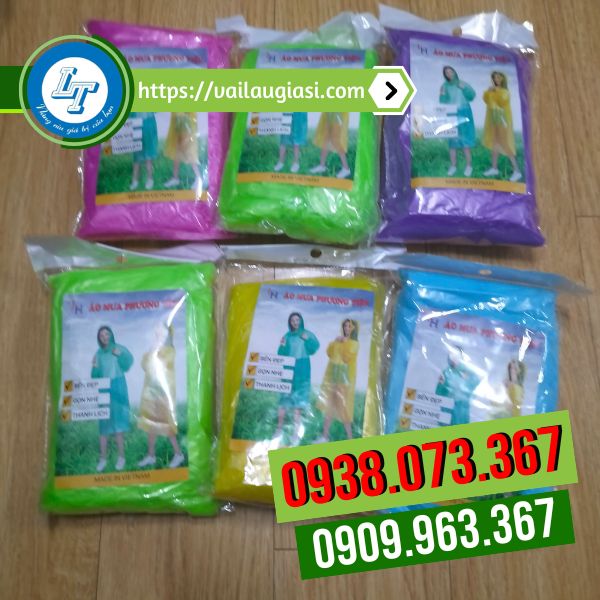Áo mưa tiện lợi có đủ màu Áo mưa tiện lợi có đủ màu
