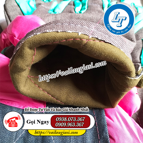 Găng tay vải mập được may gồm nhiều lớp dày dặn Găng tay vải mập được may gồm nhiều lớp dày dặn