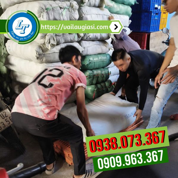 Giá sỉ rẻ găng tay len poly đen Giá sỉ rẻ găng tay len poly đen