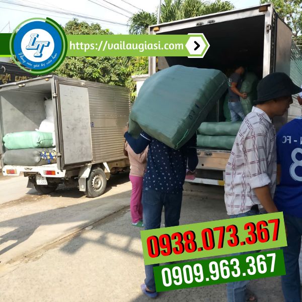 Giao bao tay cho khách Giao bao tay cho khách