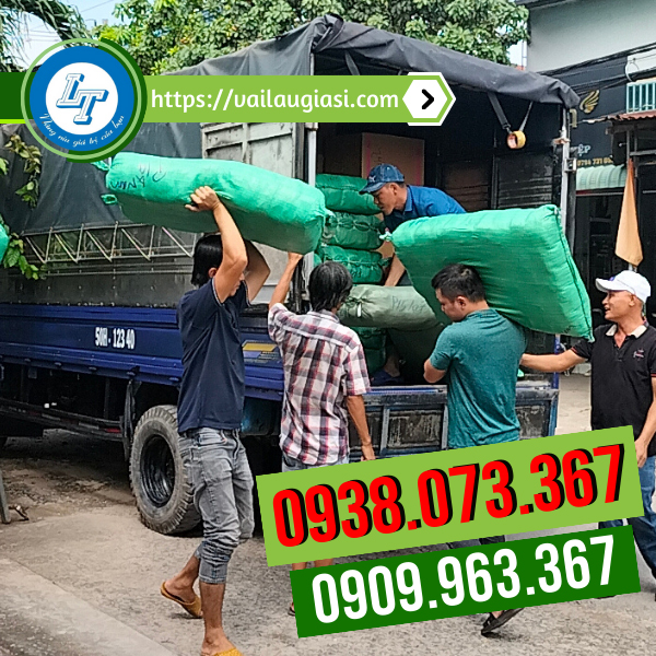 Giao găng tay vải bạt số 9 cho khách Giao găng tay vải bạt số 9 cho khách