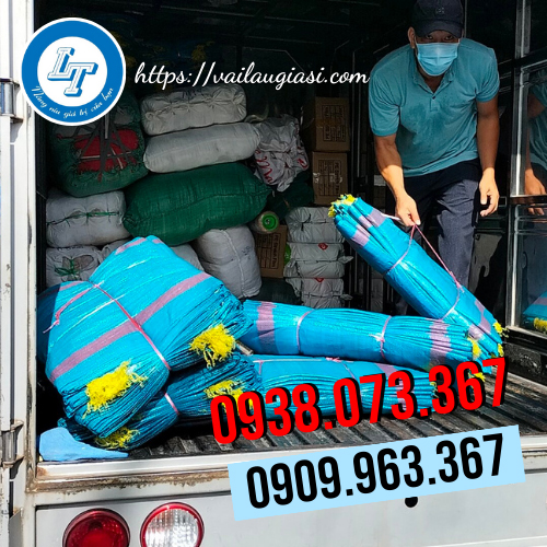 Giao hàng bao dứa 25kg cho khách tỉnh Giao hàng bao dứa 25kg cho khách tỉnh