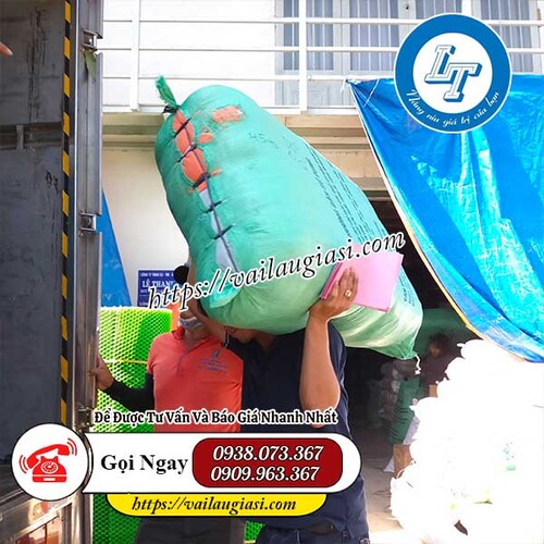 Giao hàng giẻ lau hàng đặt cho khách Giao hàng giẻ lau hàng đặt cho khách