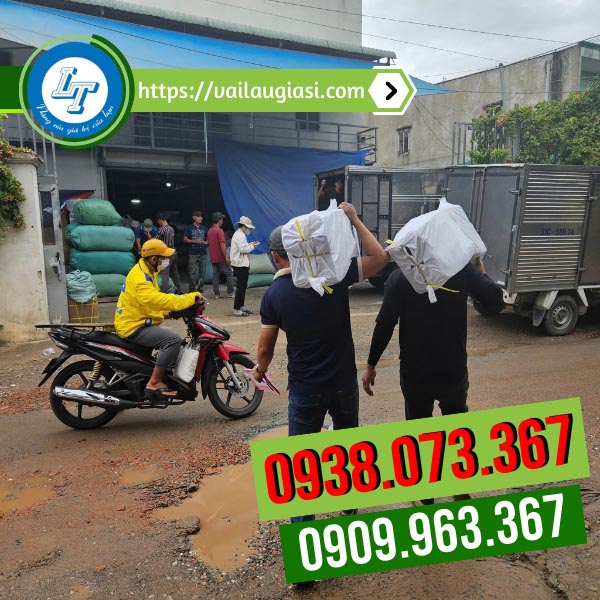 giao hàng khăn giấy ăn giá rẻ giao hàng khăn giấy ăn giá rẻ