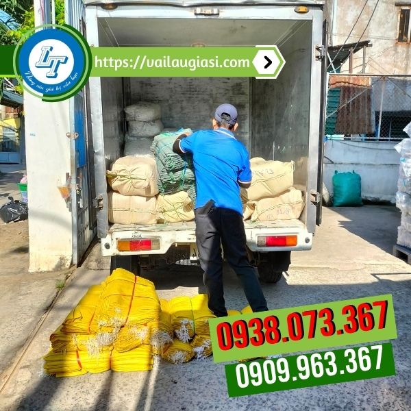 Giao hàng nhanh chóng bao tải dệt pp cho khách