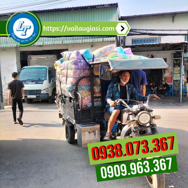 Giao hàng áo mưa tiện lợi màu trơn Giao hàng áo mưa tiện lợi màu trơn