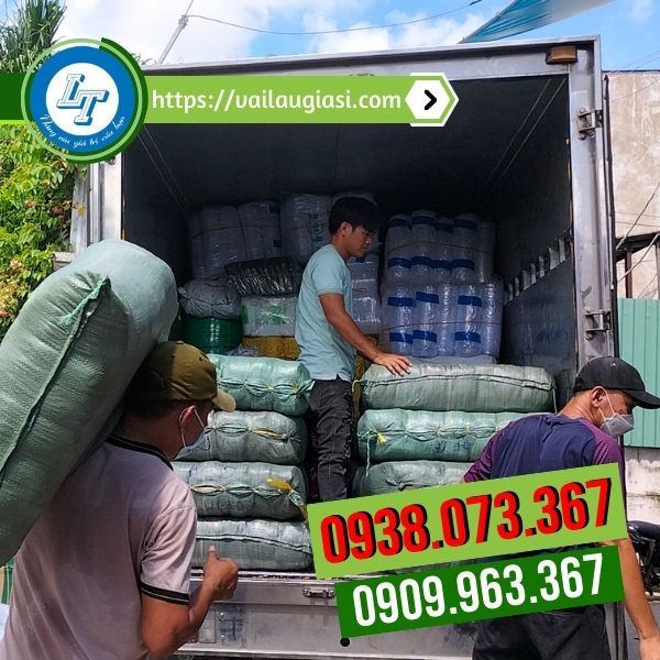 Giao hàng tận kho cho khách Giao hàng tận kho cho khách