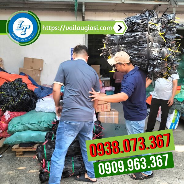 Giao hàng toàn HCM dây nilon bẹ đen bóng Giao hàng toàn HCM dây nilon bẹ đen bóng