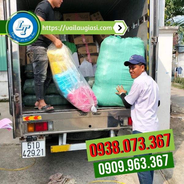 Giao khăn lau cotton đủ màu giá sỉ rẻ Giao khăn lau cotton đủ màu giá sỉ rẻ