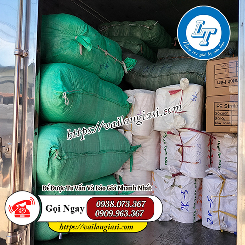 Giao sỉ 4 bao khăn lau xe ô tô Giao sỉ 4 bao khăn lau xe ô tô