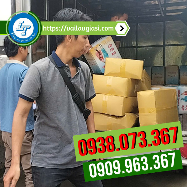 Giao sỉ áo mưa cánh dơi cho khách Giao sỉ áo mưa cánh dơi cho khách