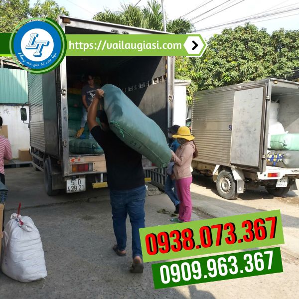 Giao sỉ các bao khẩu trang vải lao động Giao sỉ các bao khẩu trang vải lao động