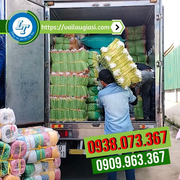 Giao sỉ bao tải gạo cho khách Giao sỉ bao tải gạo cho khách