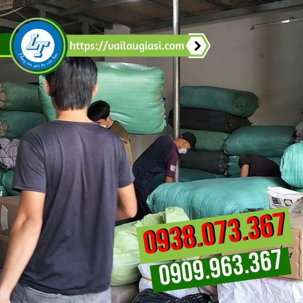 Giao sỉ giẻ lau khu vực Đồng Tháp Giao sỉ giẻ lau khu vực Đồng Tháp