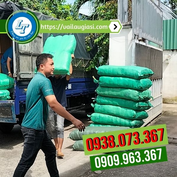 Giao sỉ tận kho khẩu trang vải màu trơn Giao sỉ tận kho khẩu trang vải màu trơn