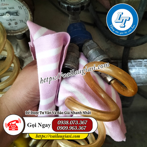 Giẻ lau công nghiệp là sản phẩm có lượng tiêu thụ khá cao Giẻ lau công nghiệp là sản phẩm có lượng tiêu thụ khá cao