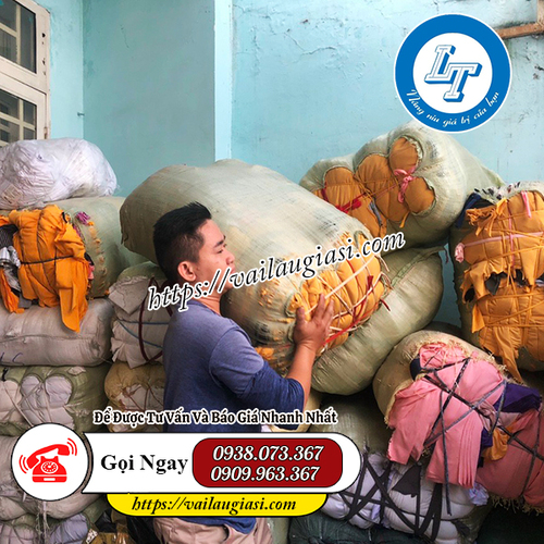 Giẻ lau được đóng gói gọn gàng, sạch sẽ Giẻ lau được đóng gói gọn gàng, sạch sẽ