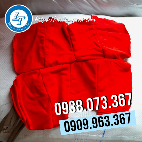 Giẻ lau may nhiều lớp màu đỏ