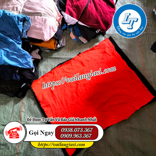 Giẻ lau nhớt nguyên miếng màu cam Giẻ lau nhớt nguyên miếng màu cam